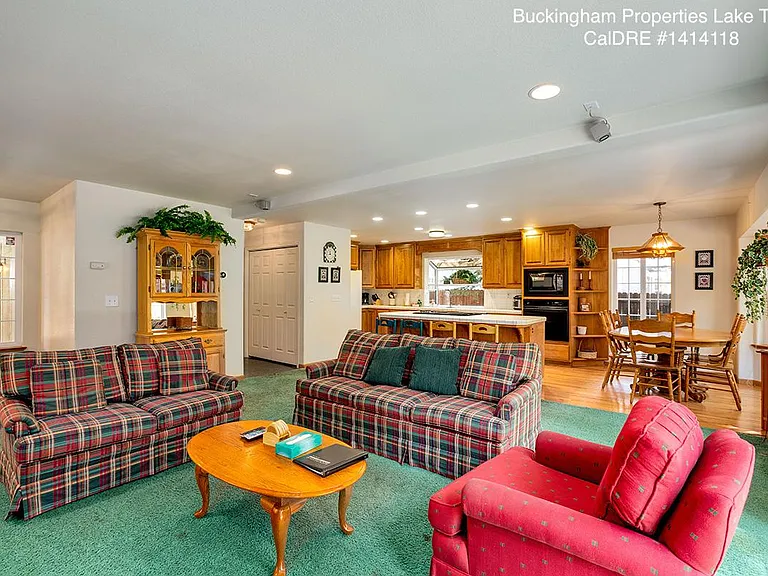 1331 Pine Valley Rd — Photo 5
