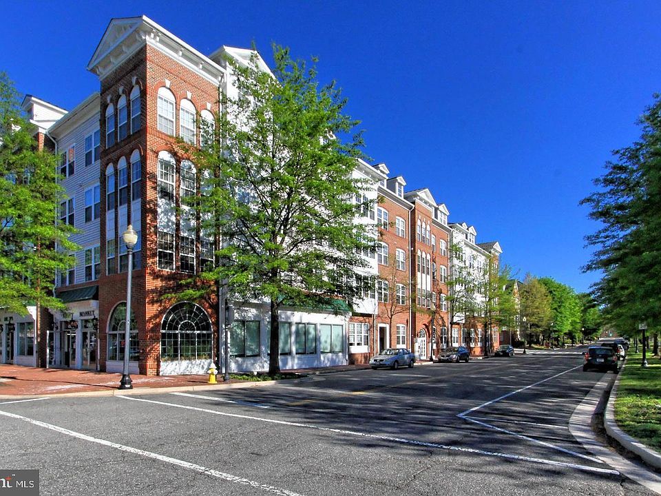 1st image of 171 Somervelle St APT 205