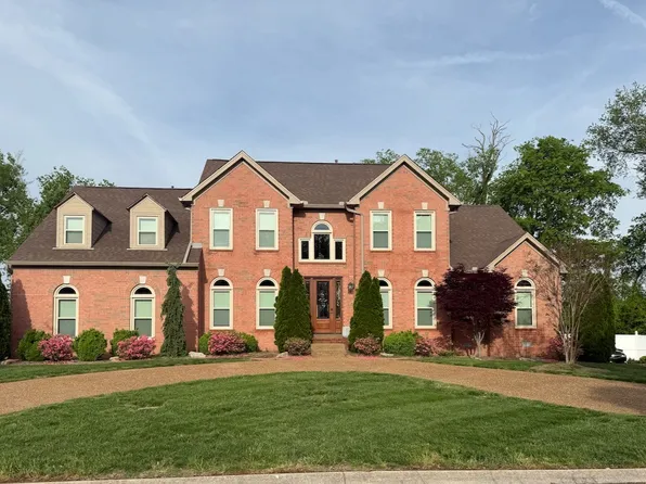 2005 Dunedin Cv, Old Hickory, TN 37138