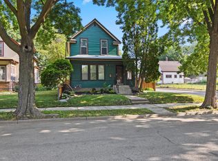 1800 3rd Ave N, Minneapolis, MN 55405