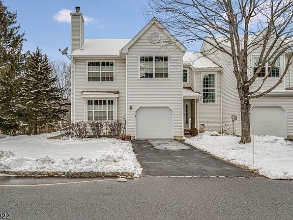 2nd image of 1 Weatherhill Rd