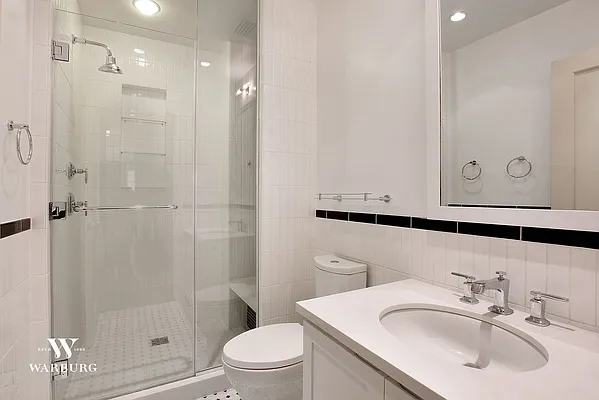 Rented by Warburg | media 40