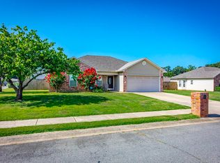 19 Seminole Cir, Austin, AR 72007