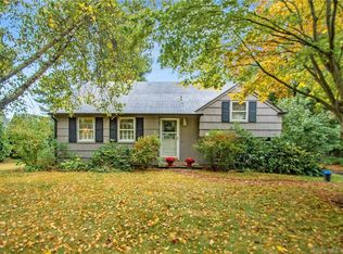 652 Spring St, Southington, CT 06489