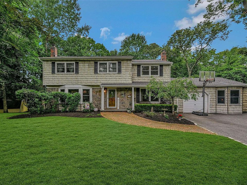 1st image of 12 Sandpiper Court