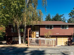 1238 SW Lopez Dr, Oak Harbor, WA