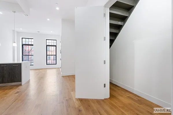 Rented by Rahme Real Estate, LLC | media 21