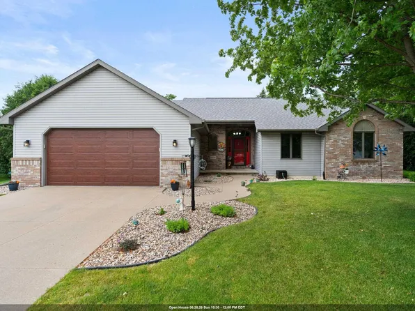 W2585 Oakbrook Ct, Appleton, WI 54915