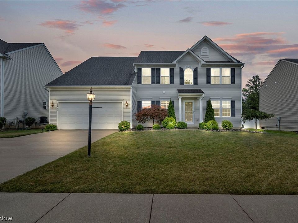1st image of 10441 Bentley Dr
