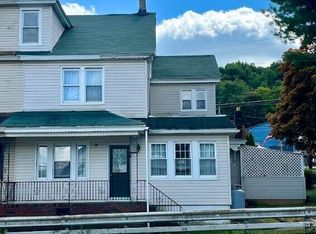 192 Front St, Mount Carmel, PA 17851