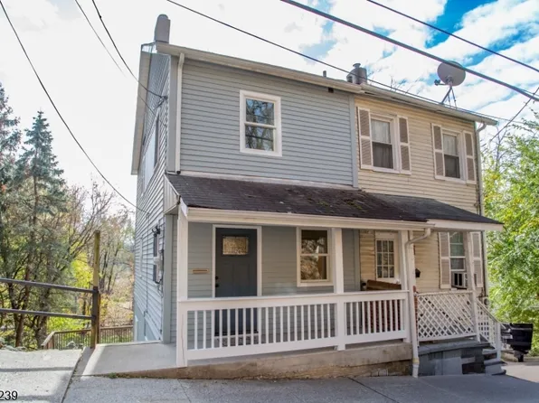 28 Hudson St, Phillipsburg Town, NJ 08865