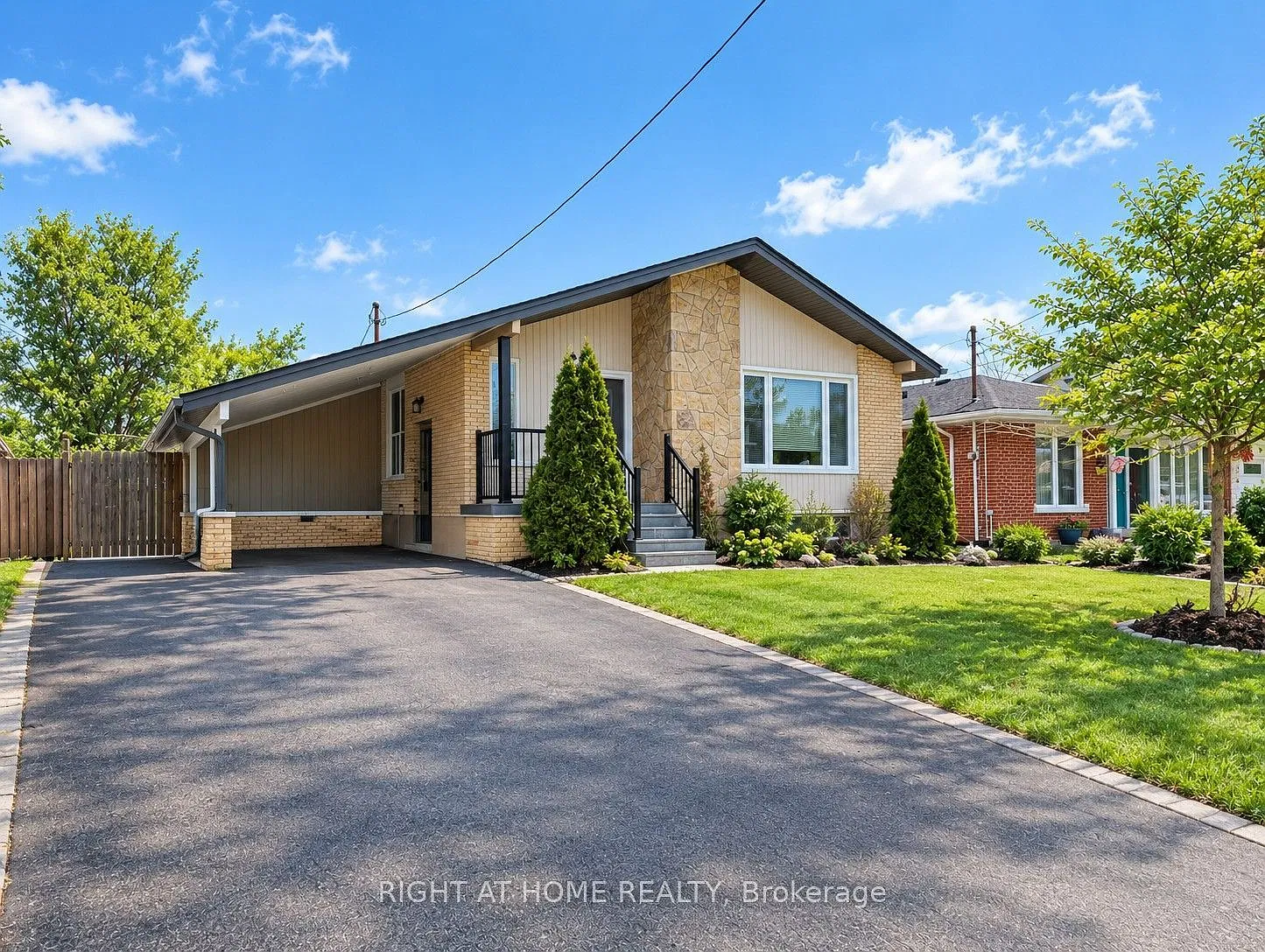 3 bed, $2,300 — Photo 1