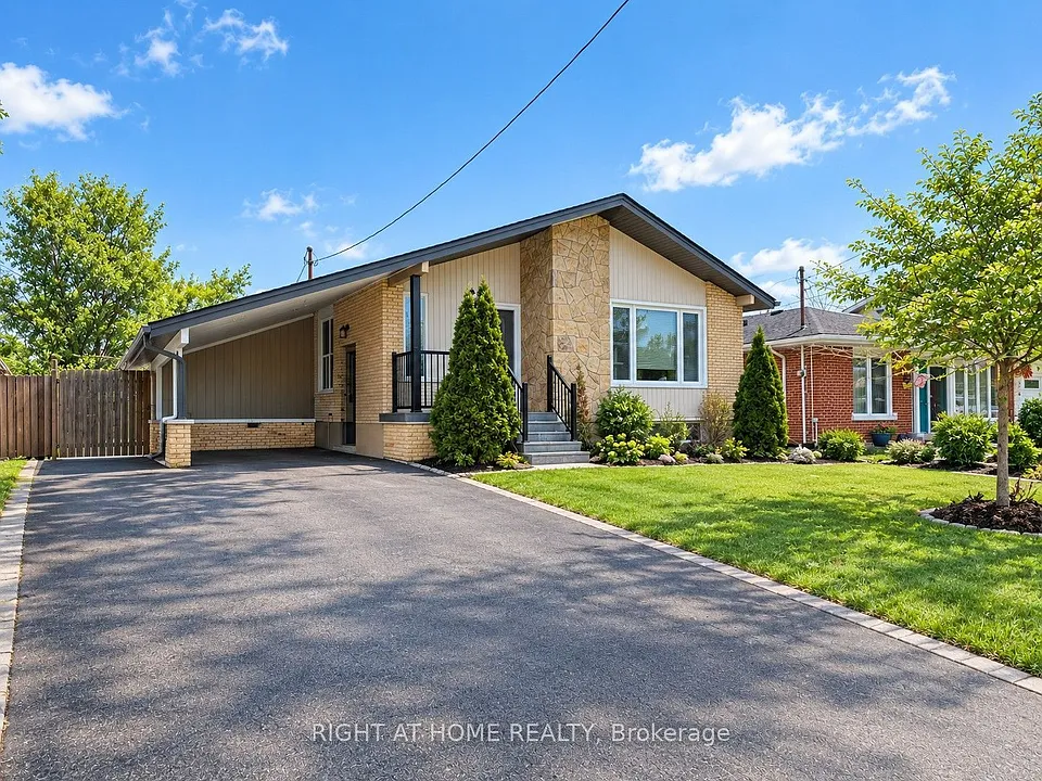 30 San Remo Dr #UPPER