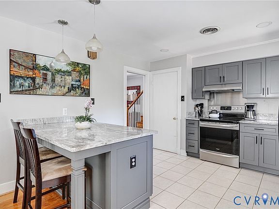 4th image of 3413 Riverview Dr