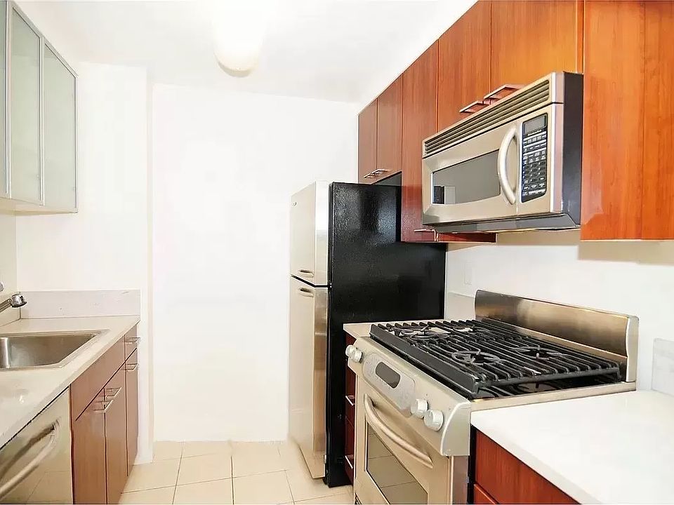 1st image of 217 E 96th St APT 24J