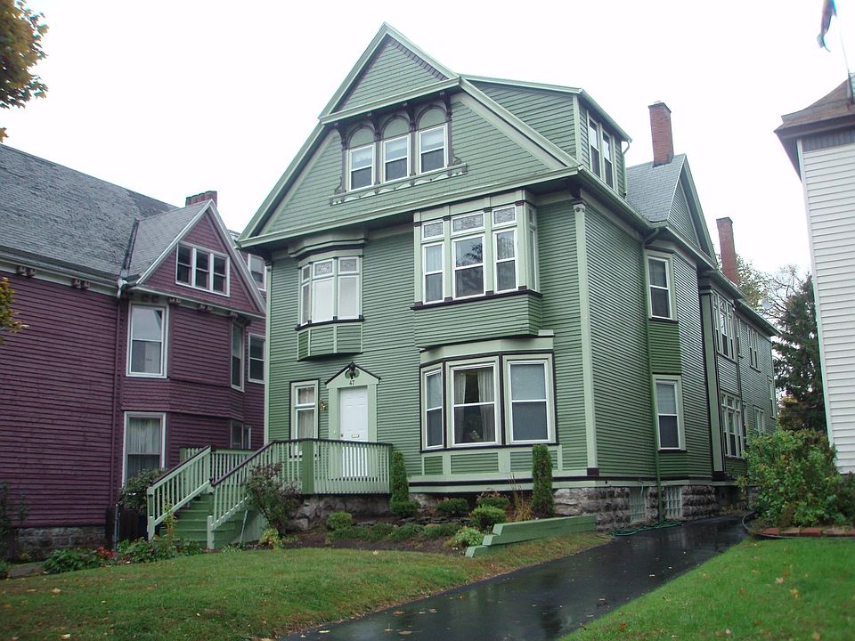 1st image of 47 Norwood Ave Floor 1