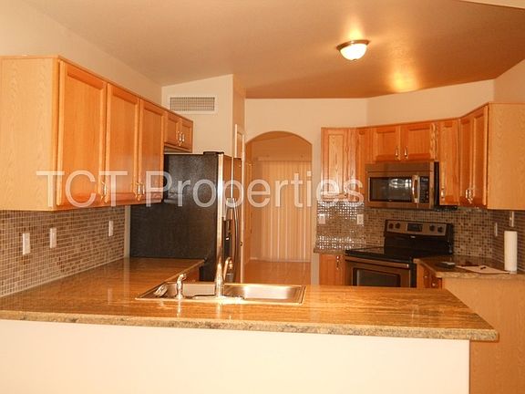 3rd image of 1843 S Brighton