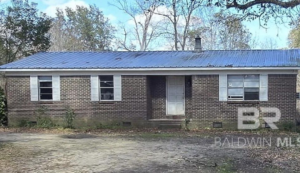 1st image of 21255 Phillipsville Rd