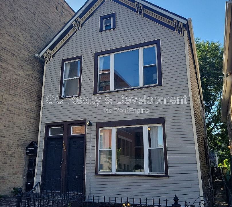 1st image of 1455 W Augusta Blvd APT 1