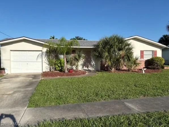 4425 N Atlantic Cir, North Fort Myers, FL 33903