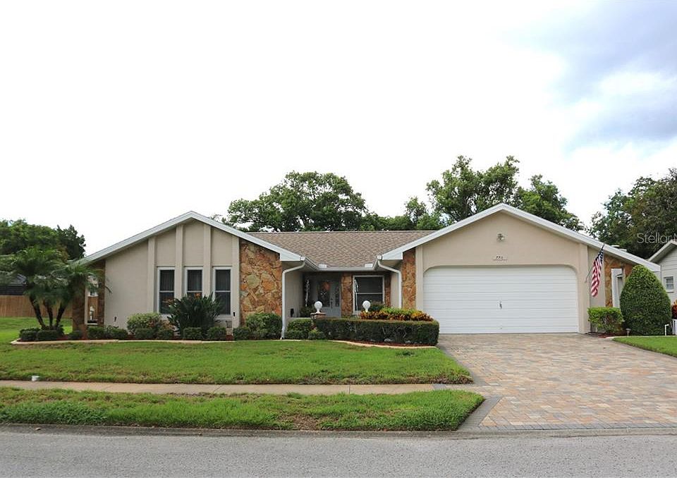 1st image of 7711 Willow Brook Ct