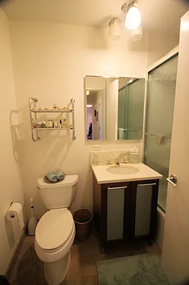 Rented by Kian Realty | media 6