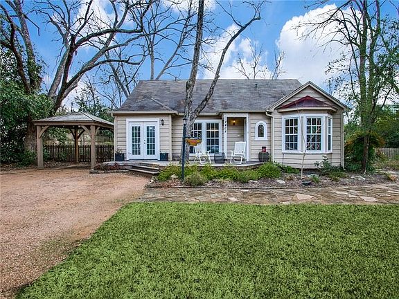 2nd image of 1408 San Saba Dr
