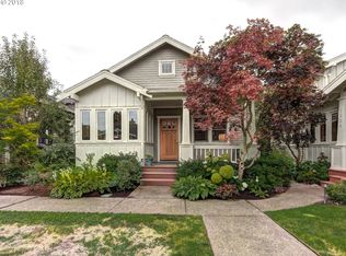 7030 SE Clinton St, Portland, OR 97206