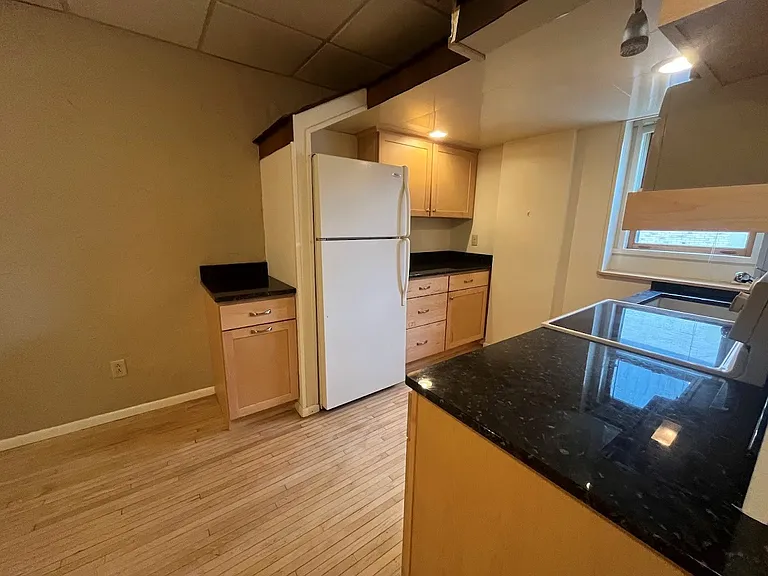 107.5 State St #2 — Photo 3