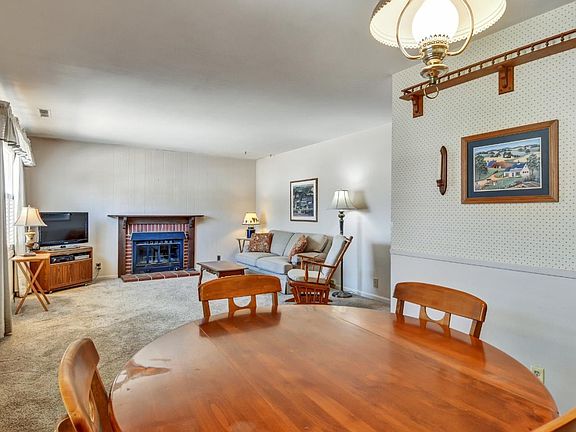 4th image of 206 Longford Dr