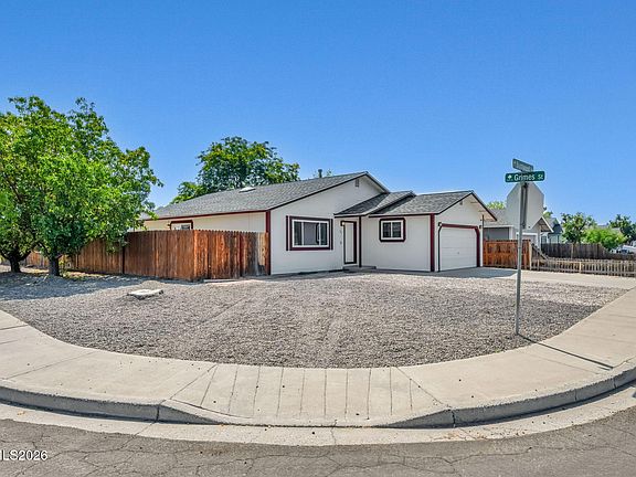 2nd image of 301 Burntwood St