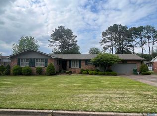 414 Homewood Dr SW, Huntsville, AL 35801