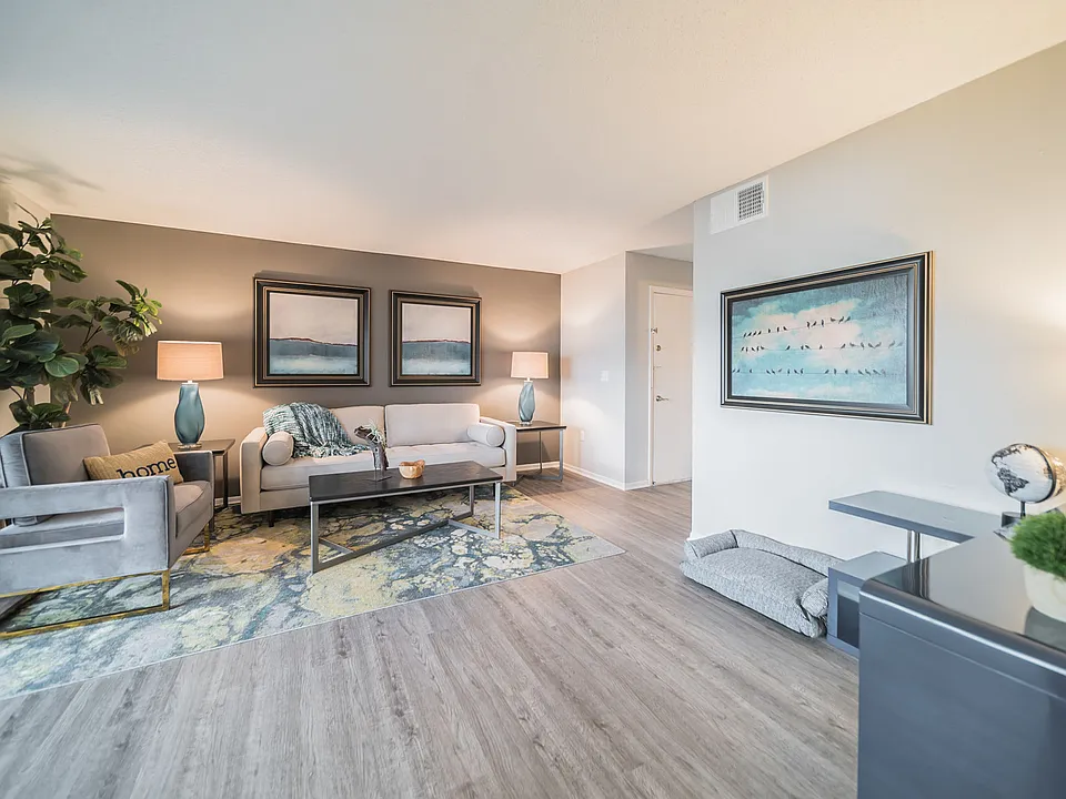 Bluestone on the Bay apartments community photo