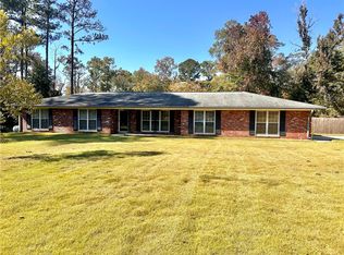 516 Downing Pl, Smiths Station, AL 36877