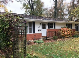 908 Asbury St, Greenville, IL