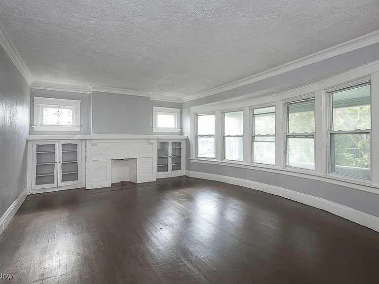 11515 Hopkins Ave #2 — Photo 2