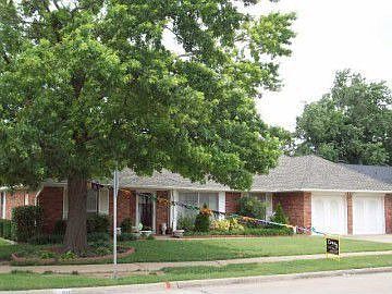 1st image of 10217 S Ranchwood Manor Dr