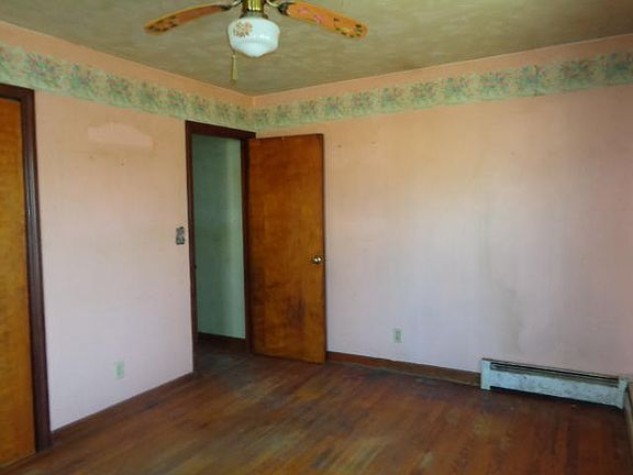 4th image of 50 Cashmill Pl
