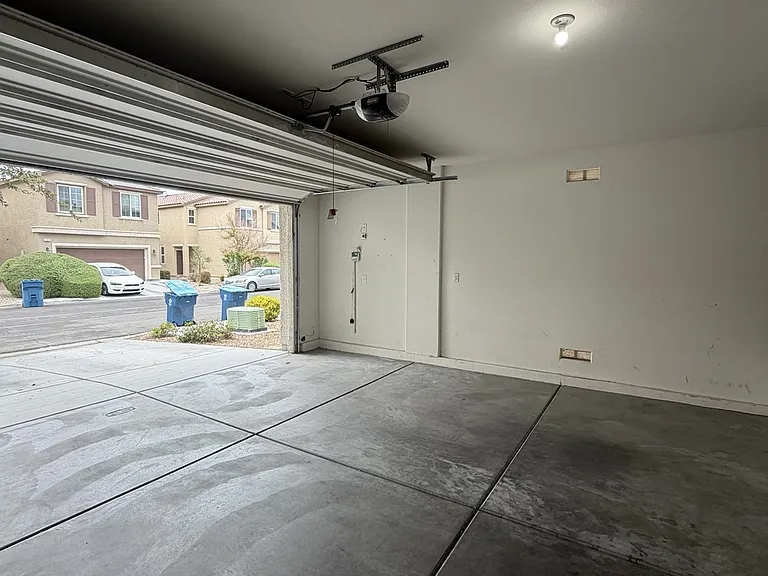 6931 Yellow Cosmos Ave — Photo 22