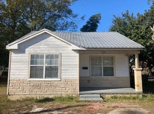 335 Rodenberg Ave, Biloxi, MS 39531