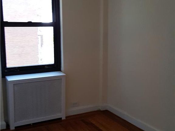 5th image of 2728 Henry Hudson Pkwy APT 51A
