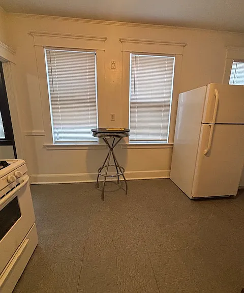 165 Campbell Ave #2 — Photo 8