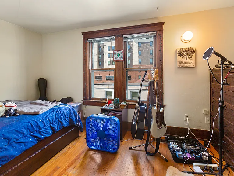123 Adams St — Photo 25