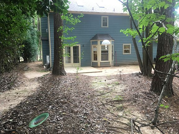 2nd image of 625 Wheatleigh Curv