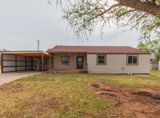 200 S Wall St, Shamrock, TX 79079