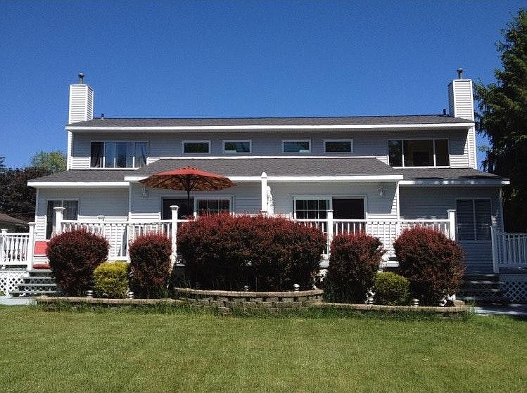 1st image of 7 Gay Lyn Dr