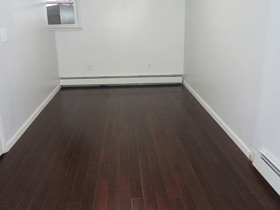 4th image of 655 Warburton Ave