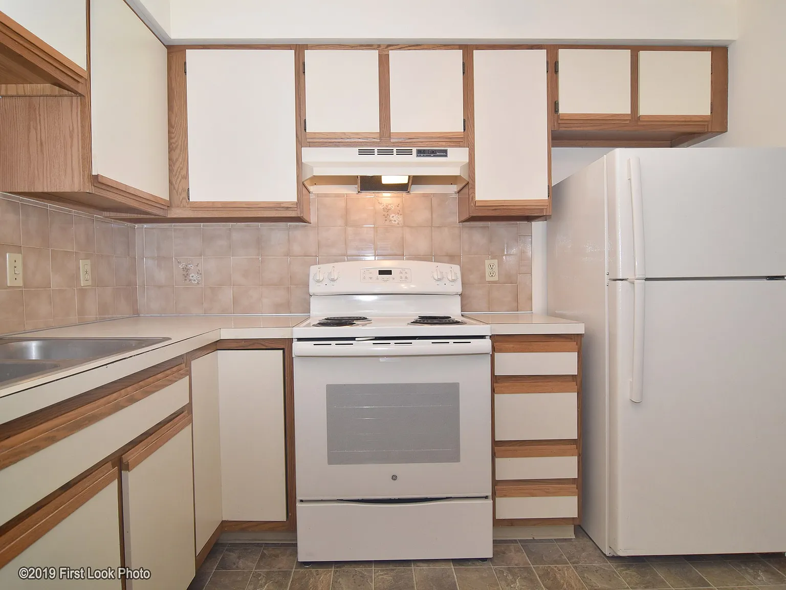 1 bed, 650 sqft, $1,570 — Photo 4