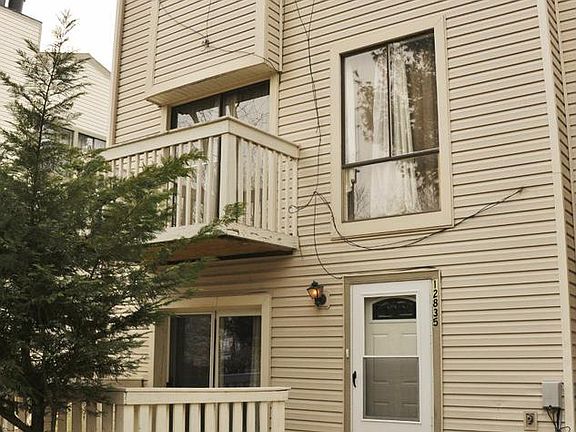 2nd image of 12835 Cara Dr #22
