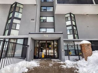 454 Centre St S #412, Oshawa, ON L1H4C2